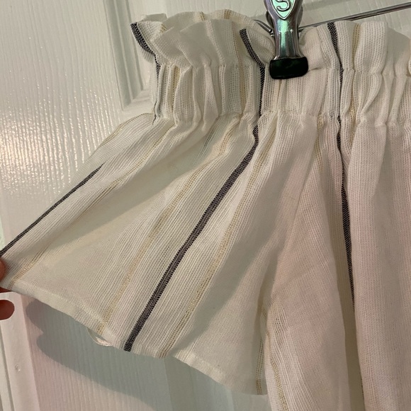 Jasmine&Julia Off the Shoulder Striped Top - Picture 3 of 5